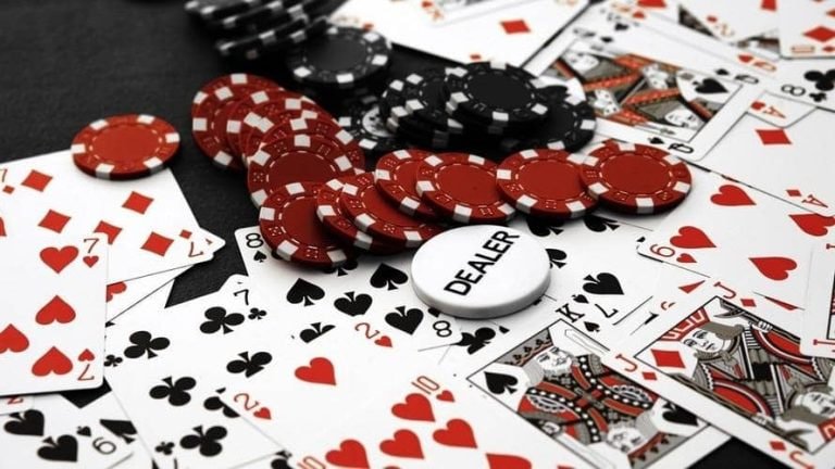 Pelayanan prioritas dan dukungan khusus untuk anggota VIP